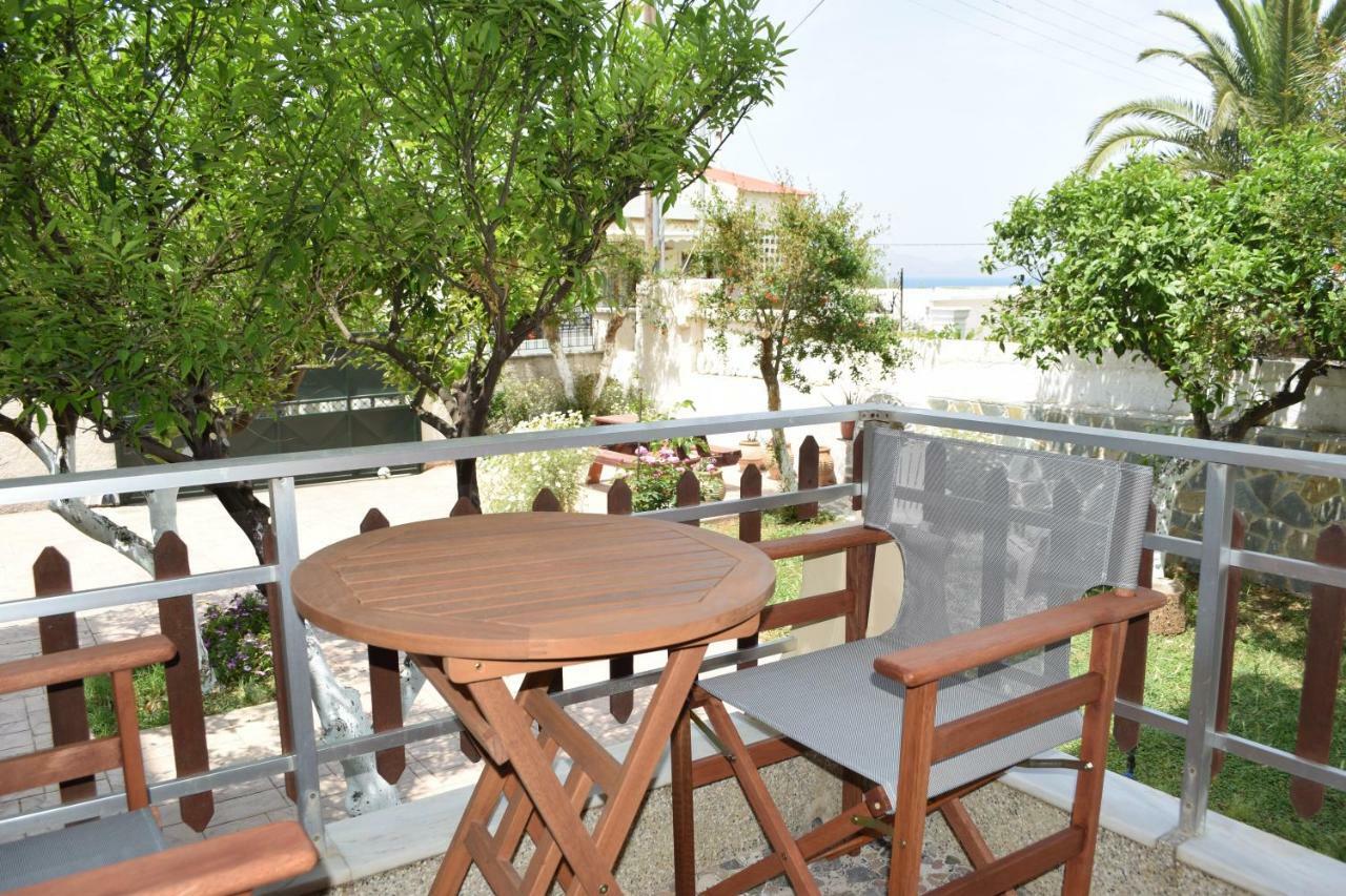 Central House With Quiet Garden Kíssamos Dış mekan fotoğraf