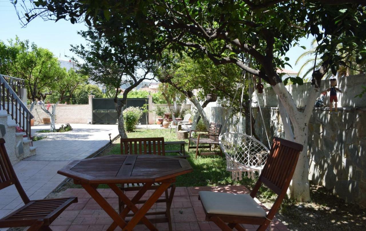 Central House With Quiet Garden Kíssamos Dış mekan fotoğraf